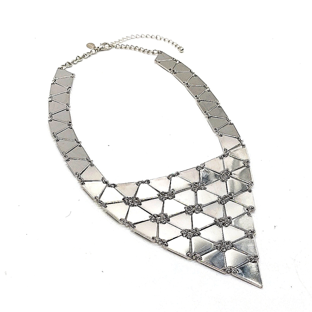 NEW CHICO'S Statement Collar Bib Necklace with extension in Reflective Silver - Picture 1 of 4